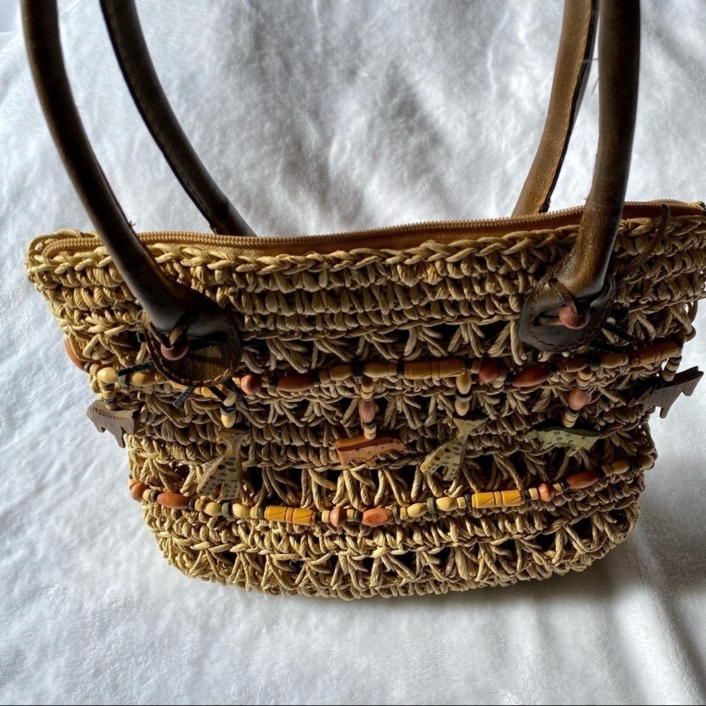St. John's Bay Beaded Straw Shoulder/Tote Wooden Animal Beads - Picture 8 of 10